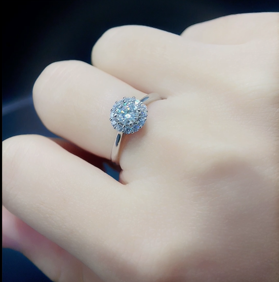 Mosang Diamond Ring - Little Daisy
